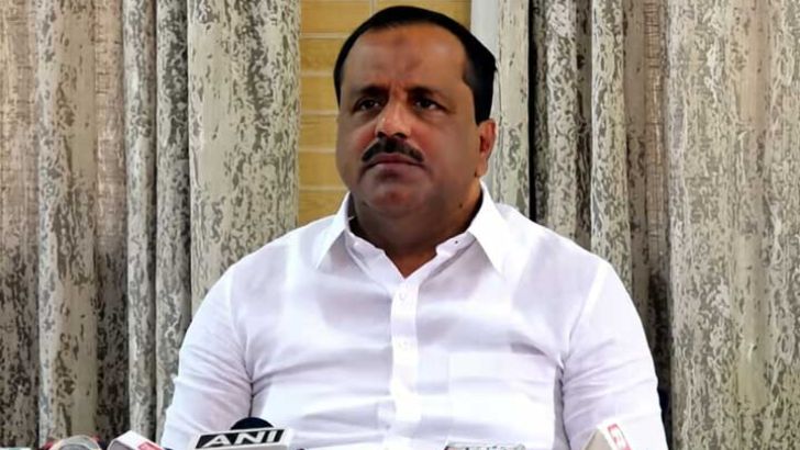 https://salarnews.in/public/uploads/images/newsimages/maannewsimage24082026_223658_UT Khader.jpg